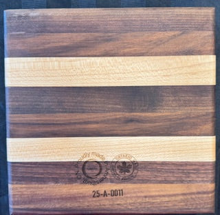 Walnut and maple wooden cigar ashtray with amber resin inlay